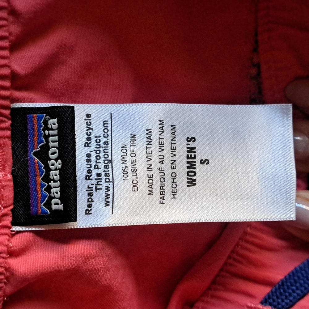 Patagonia Aztec Baggies Mini Skirt With Pockets Nylon Coral/Blue Size Small NWOT - Picture 7 of 8